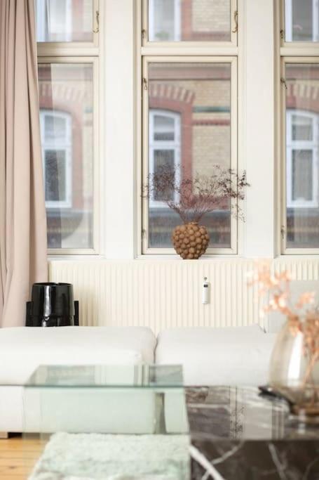 Large & Bright 3Br Apartment W Whirlpool Near Metro Copenaghen Esterno foto
