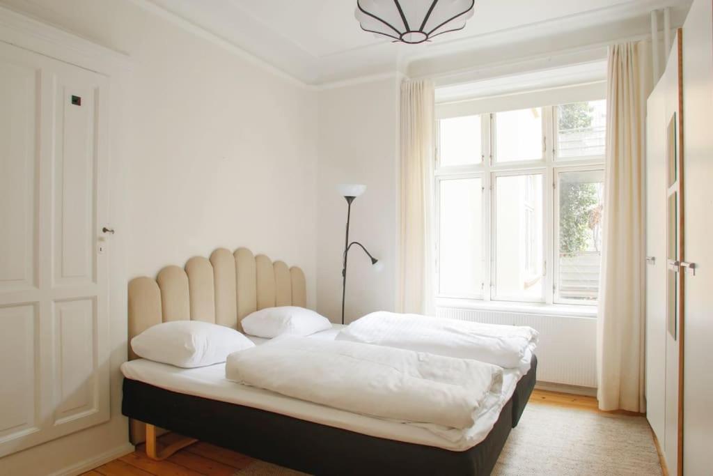 Large & Bright 3Br Apartment W Whirlpool Near Metro Copenaghen Esterno foto
