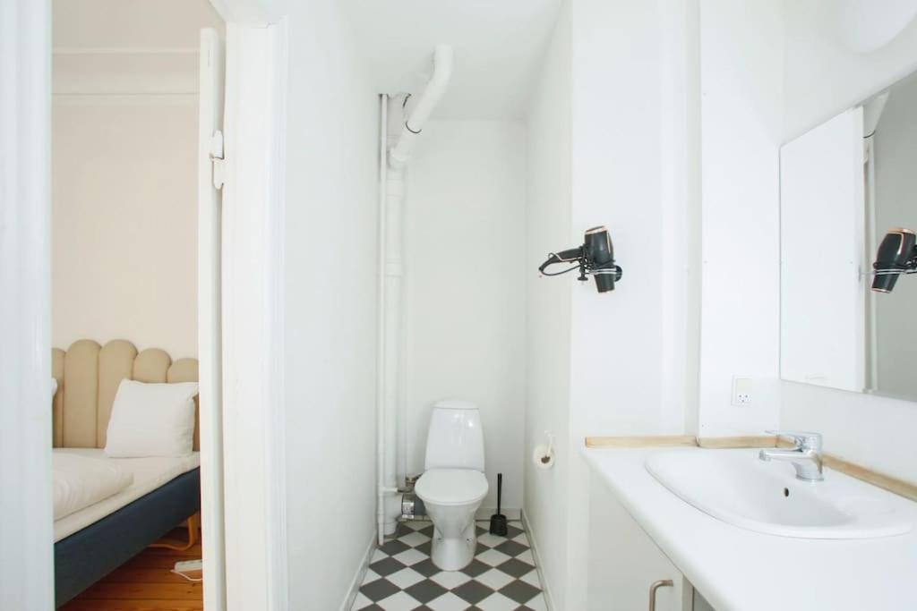 Large & Bright 3Br Apartment W Whirlpool Near Metro Copenaghen Esterno foto