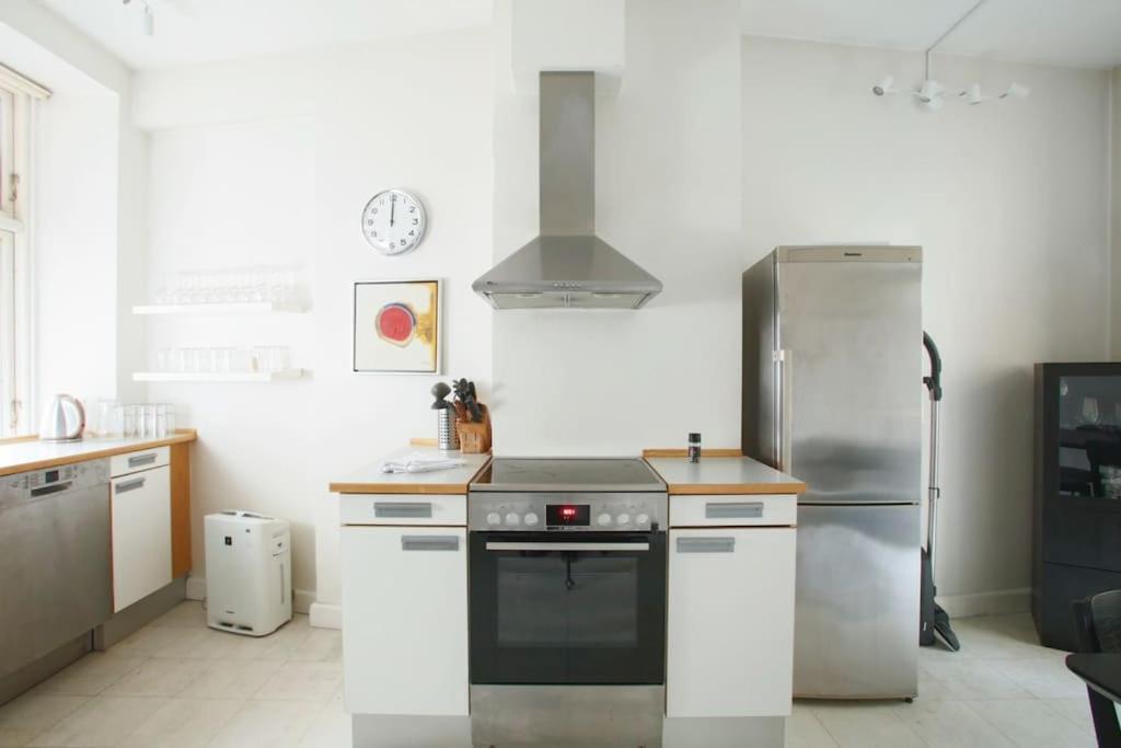 Large & Bright 3Br Apartment W Whirlpool Near Metro Copenaghen Esterno foto