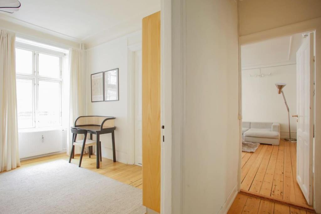 Large & Bright 3Br Apartment W Whirlpool Near Metro Copenaghen Esterno foto